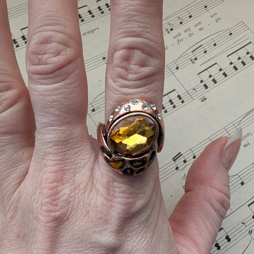 Vintage Copper Yellow Gemstone Ring